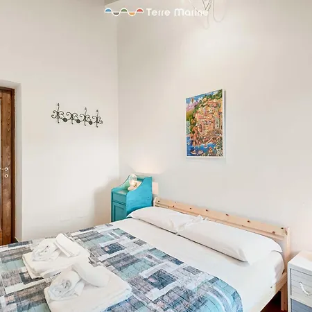 Laya Marina, Terre Marine 公寓 *
