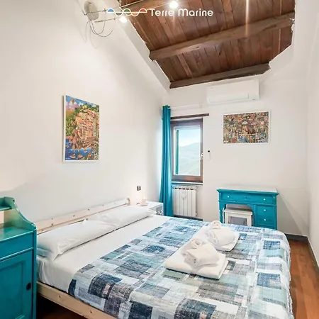 Laya Marina, Terre Marine 公寓 Valeriano Lunense